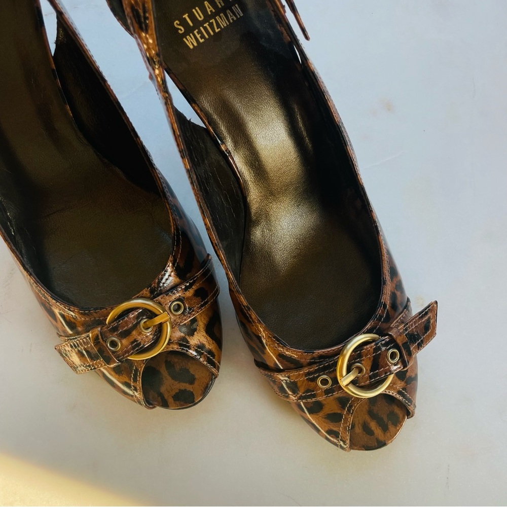 Stuart Weitzman Leopard Print Patent Peep Toe Hee… - image 2